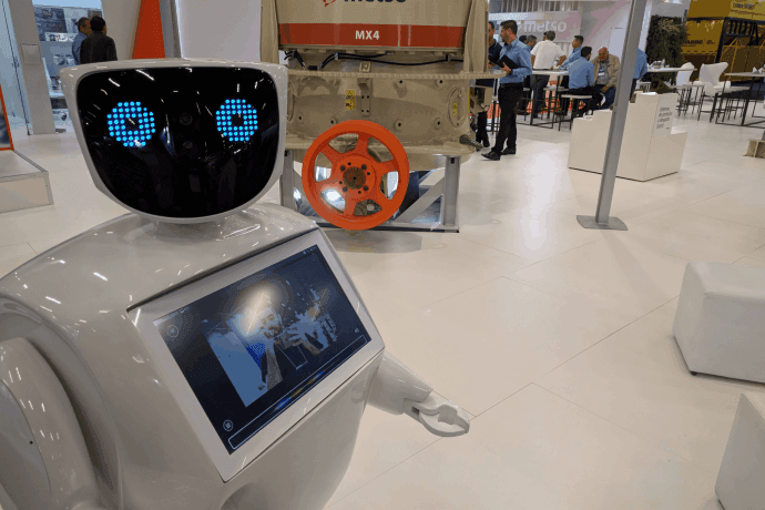 Acessibilidade e Tecnologia: Robôs que falam com todo mundo